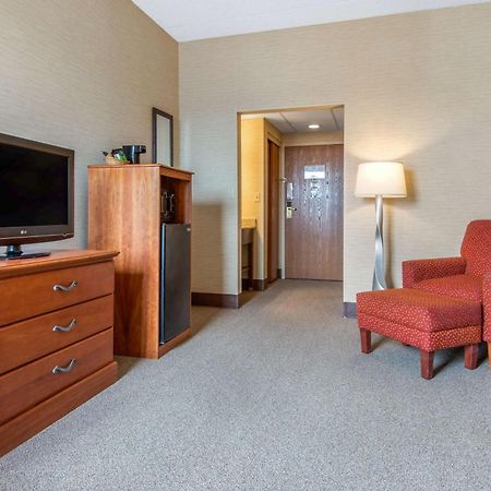 Quality Inn & Suites Mansfield Luaran gambar