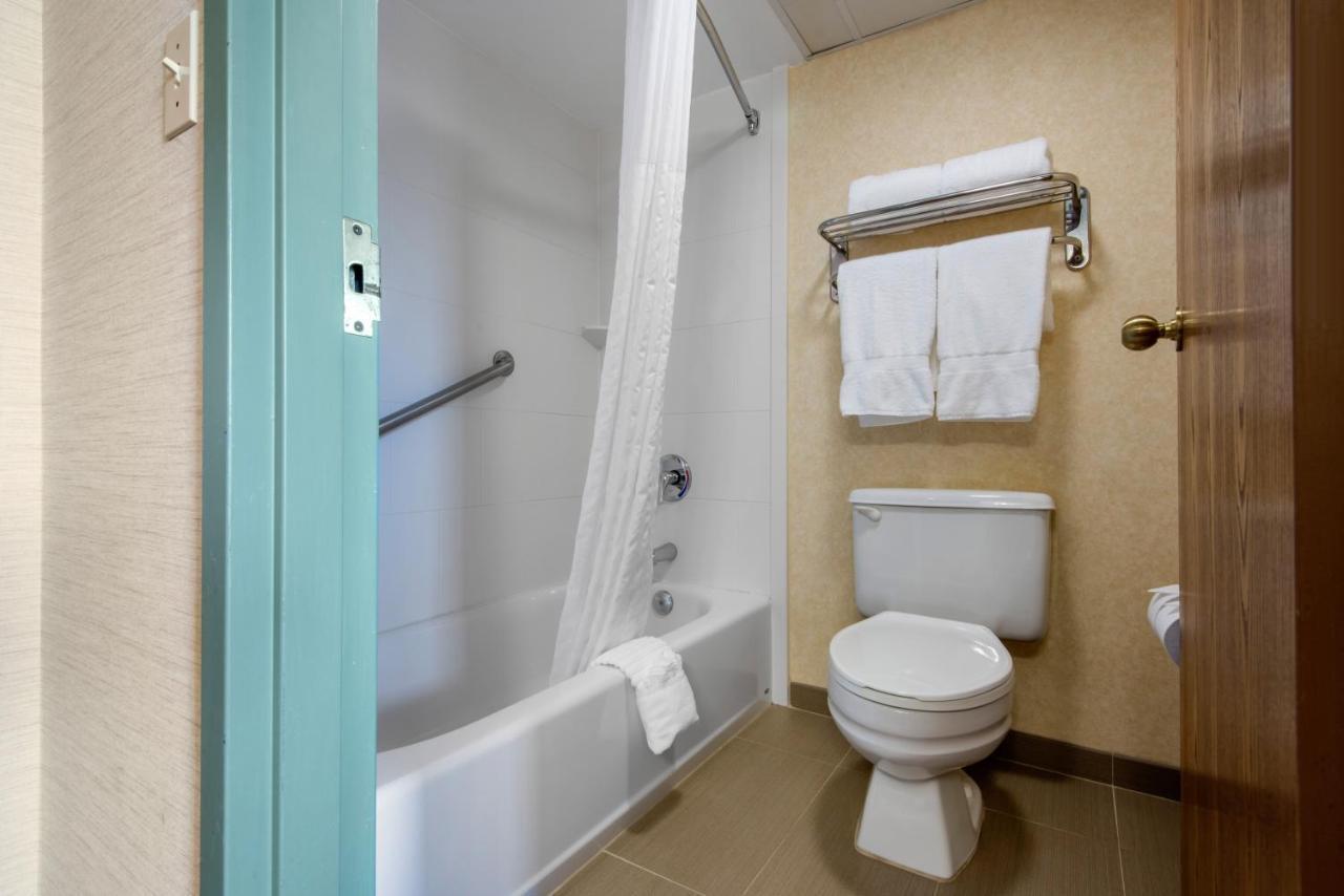 Quality Inn & Suites Mansfield Luaran gambar