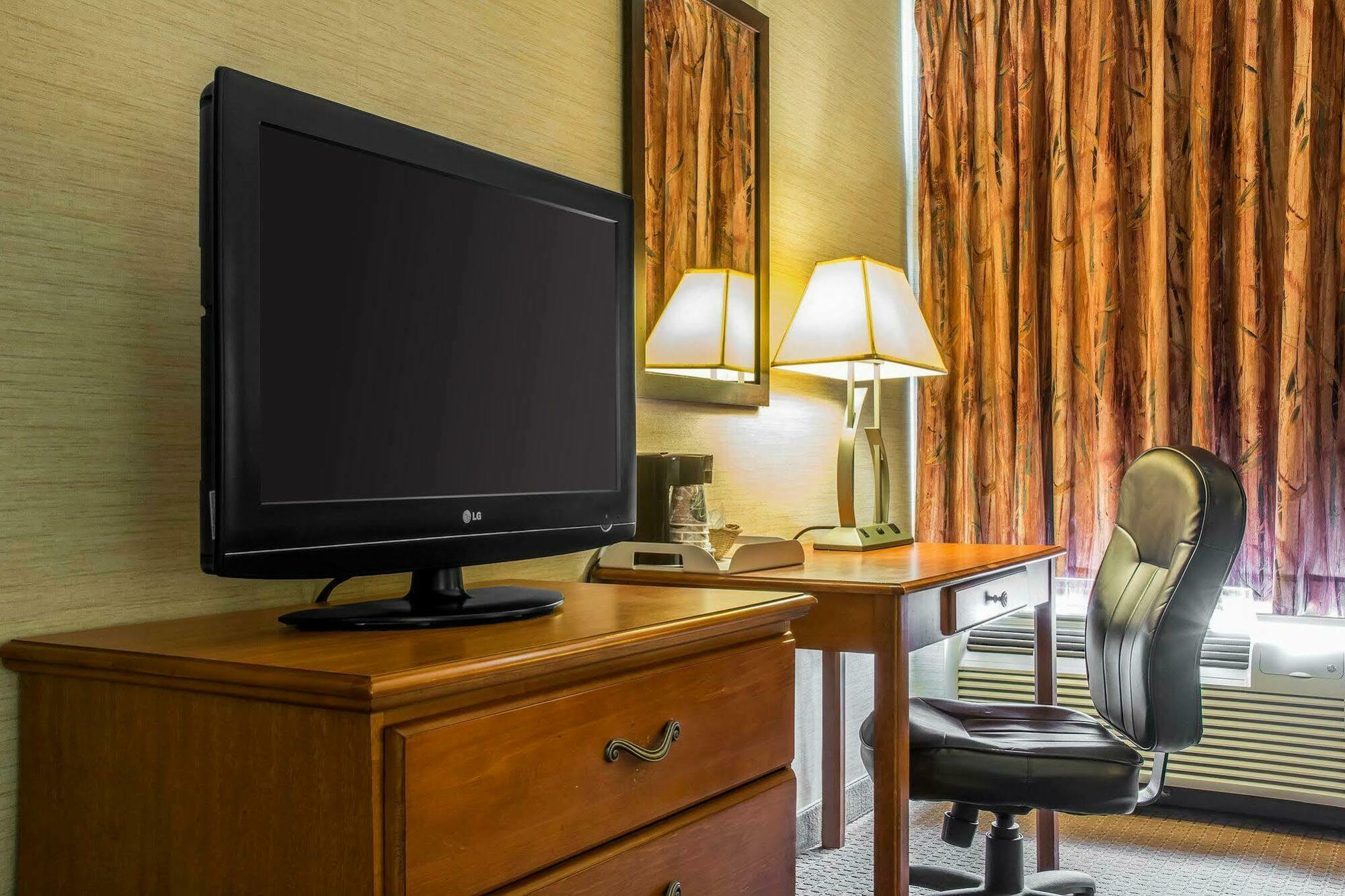 Quality Inn & Suites Mansfield Luaran gambar